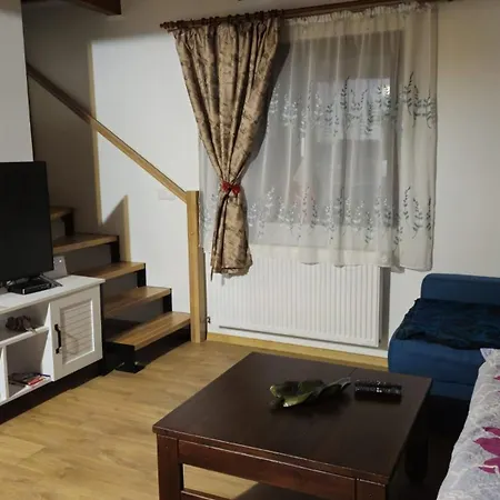 Holiday home Casuta De Lemn *